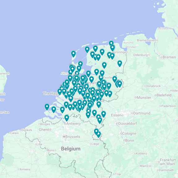 Een kaart van Nederland gevuld met markeringen van steward-owned bedrijven in Nederland.